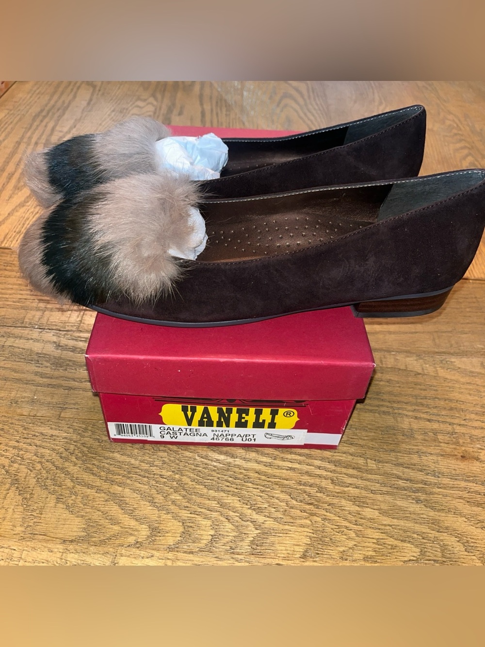 Vaneli Flats Brown Suede W/ Rabbit Fur Trim Shoes Sz 8 Wide W